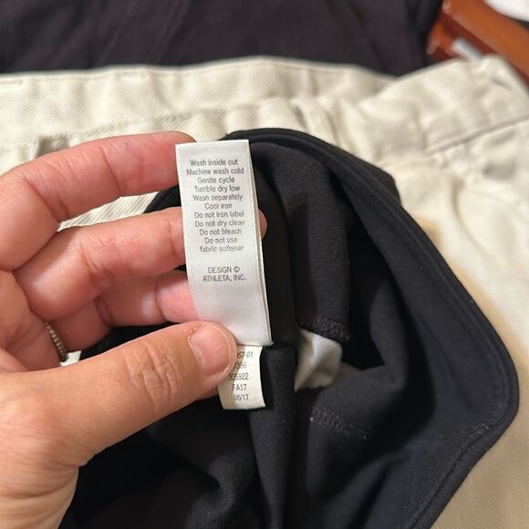 Athleta L 24” Black Ivory Floral Mesh Cropped Workout Leggings with Pockets - Picture 14 of 15